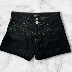 BEBE DOUBLE B STITCH LOGO DENIM PLEATED/CUFFED SHORTS SIZE 25 black 009